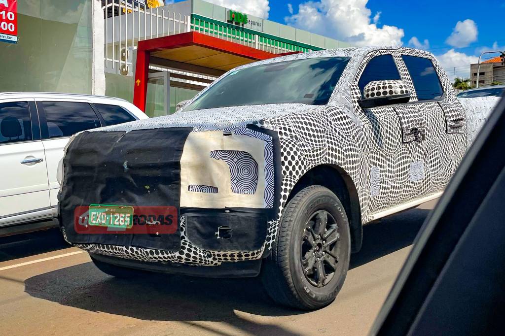 Flagra: Nova Ford Ranger terá V6 turbodiesel e inicia testes no Brasil
