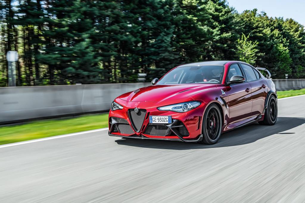 Alfa Romeo Giulia GTam Alfa Romeo Giulia GTam
