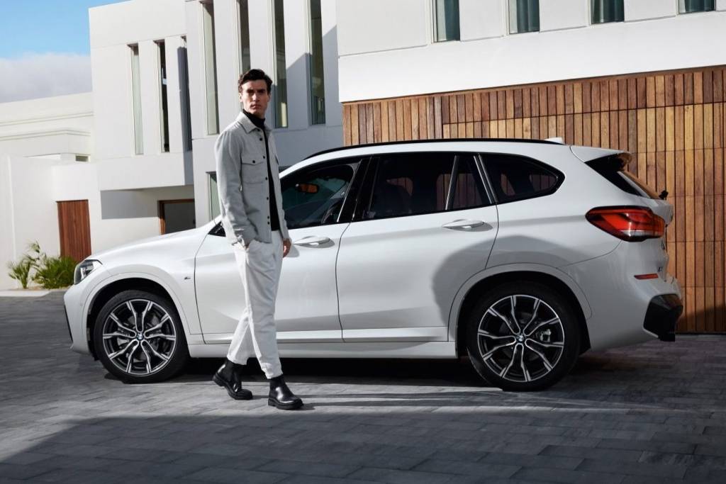 P90434398_lowRes_bmw-x1-m-sport-09-20 BMW X1 lateral