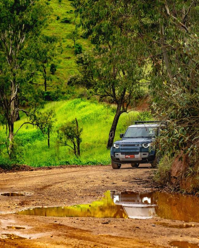 land rover defender 90 (1)