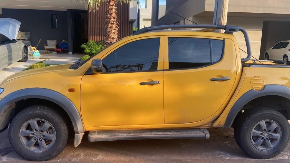 carros de luxo apreendidos carros de luxo apreendidos