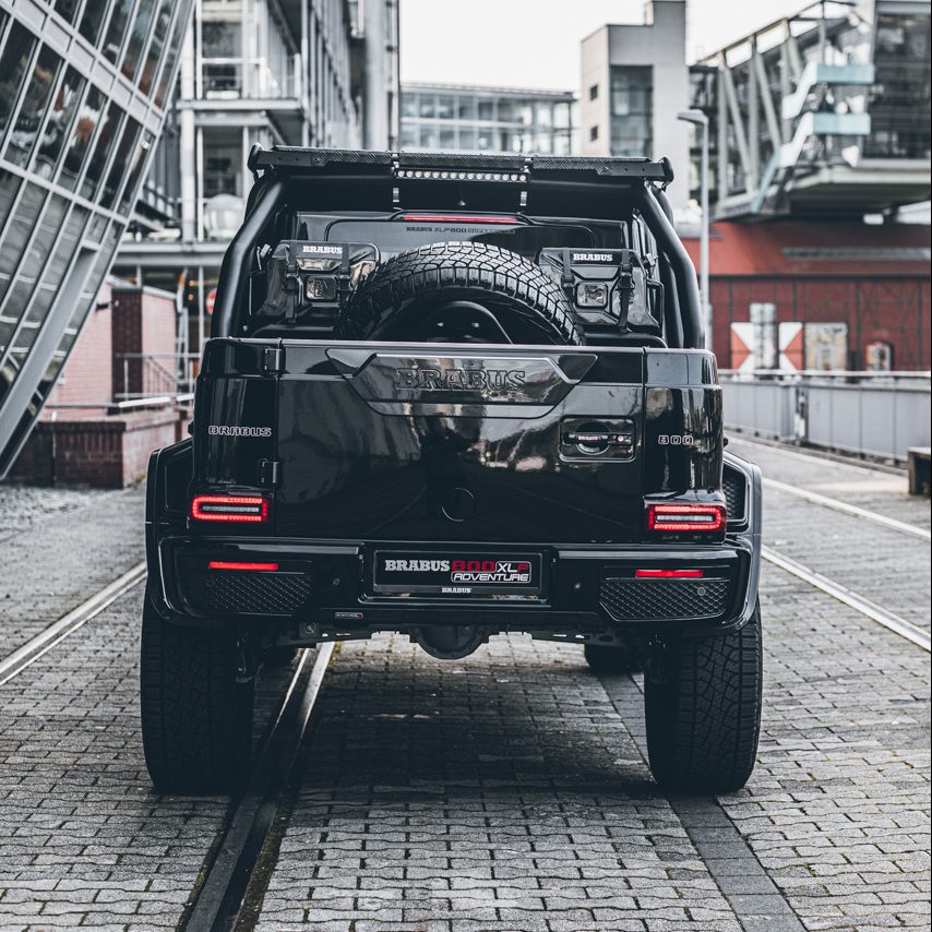 BRABUS-800-Adventure-XLP-Superblack—56- brabus traseira