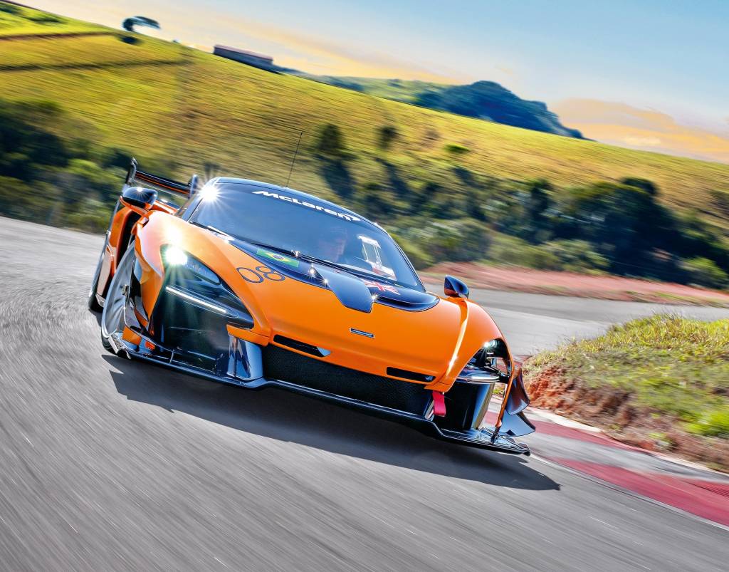 McLaren SEnna GTR Pic By Fernando Pires / www.flpires.com.br