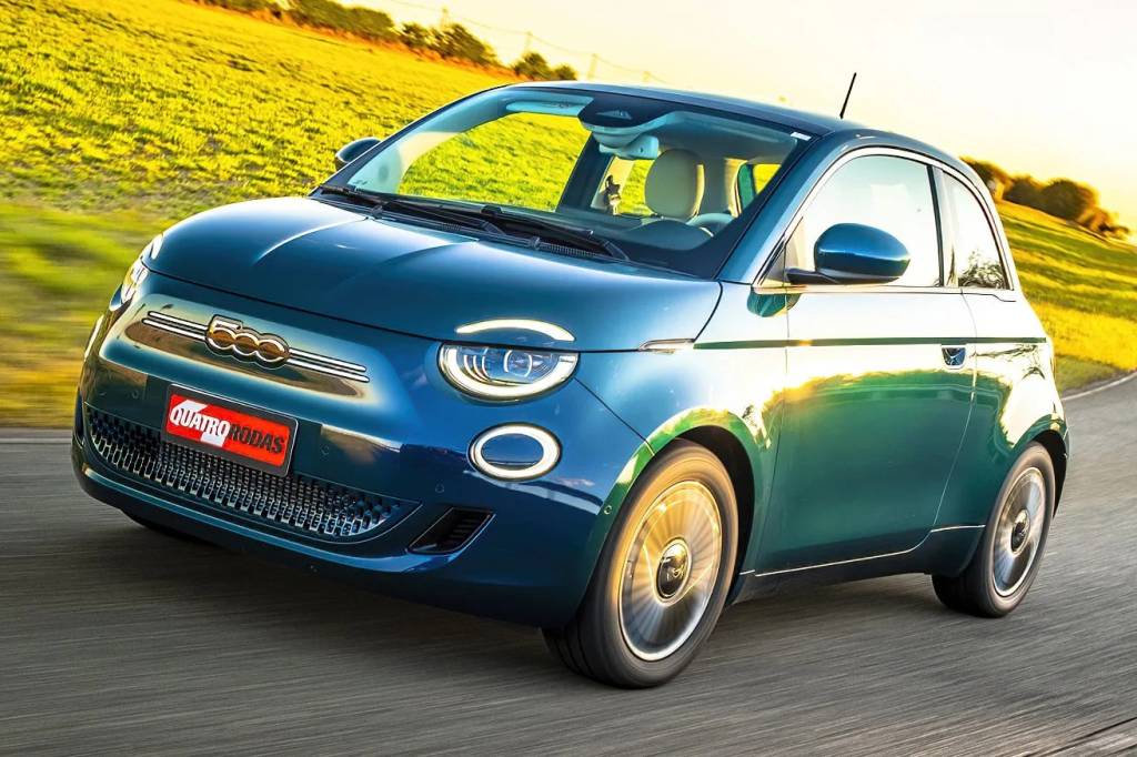 Novo Fiat 500e Abarth terá “ronco interessante” e pode vir ao Brasil