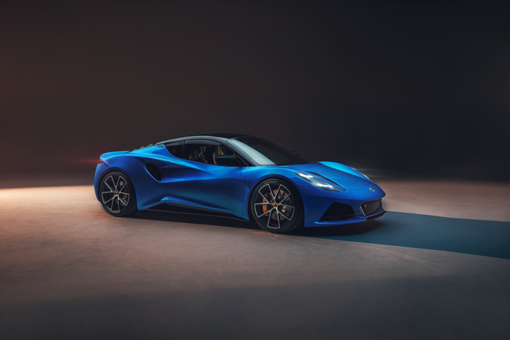 Lotus-Emira-Front-3qtr-3 Lotus Emira lateral