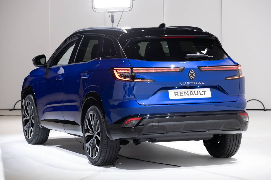 Renault Austral 2023 (6) Renault Austral 2023