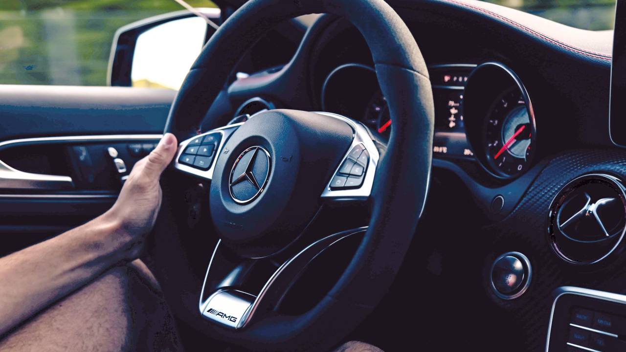 Mercedes Vidro aberto