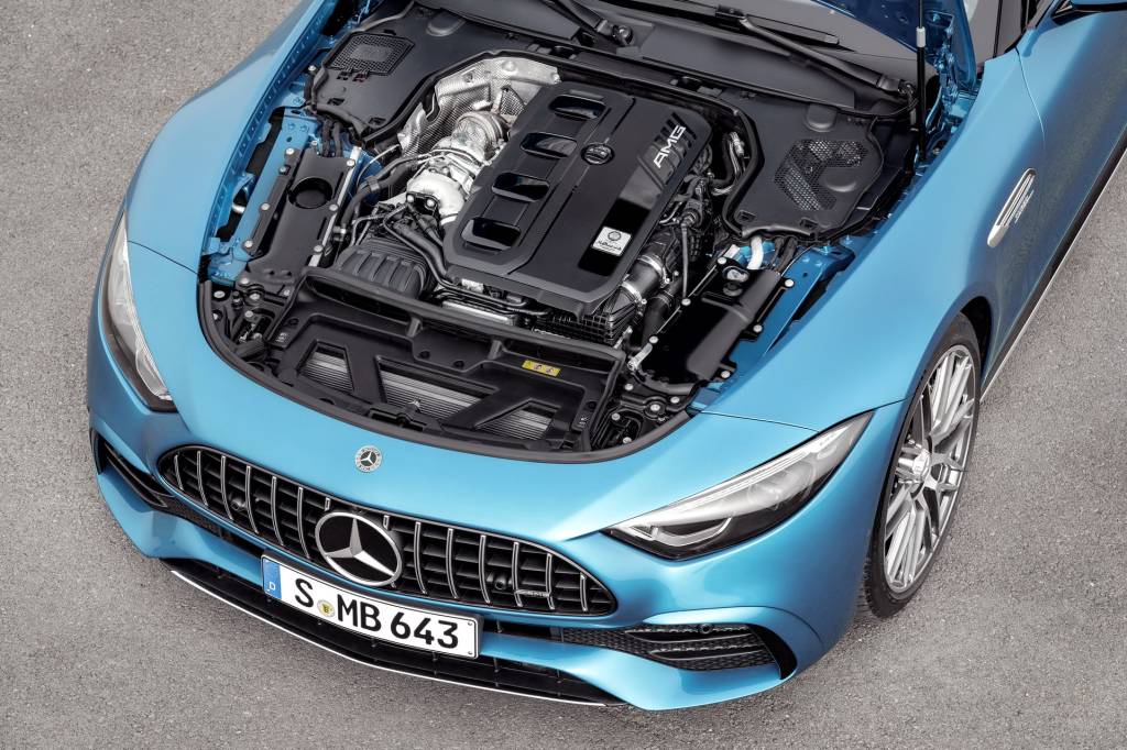 2023-Mercedes-AMG-SL-43-36 Mercedes-AMG SL 43 motor