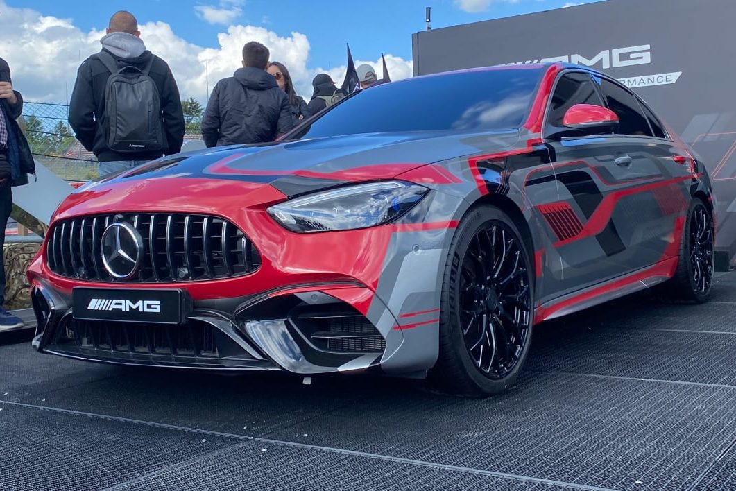 Novo Mercedes AMG 63 frontal