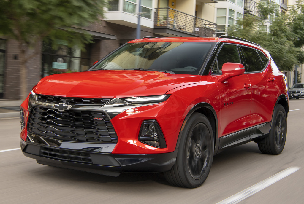 chevrolet_blazer_rs_18_04ab03530e8809c3 (1)