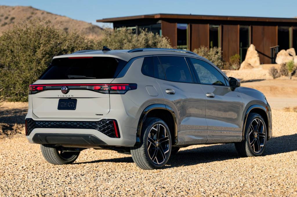 volkswagen_tiguan_4motion_r-line_987 (1) Tiguan