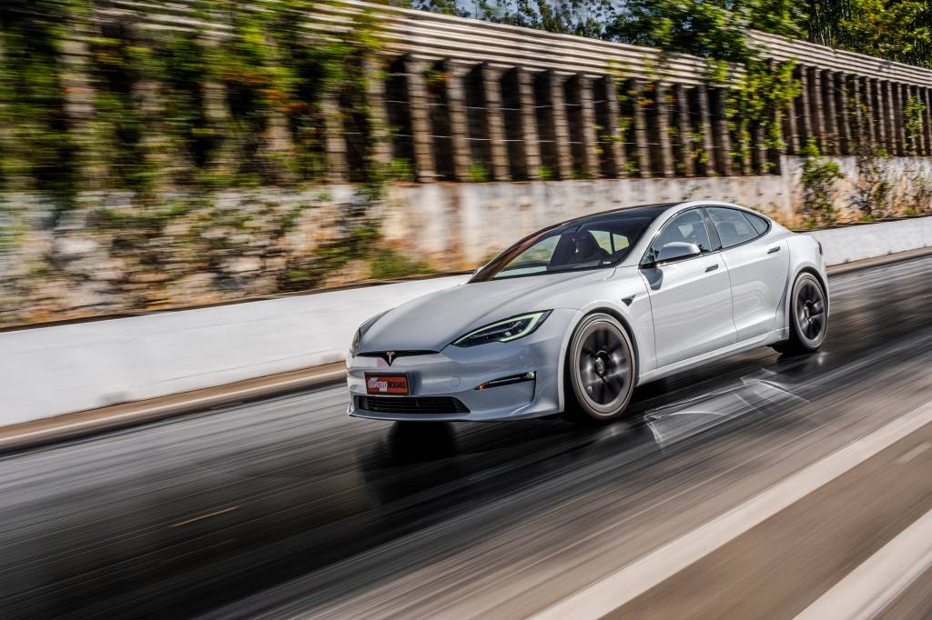 1FLP9453 Tesla Model S Plaid