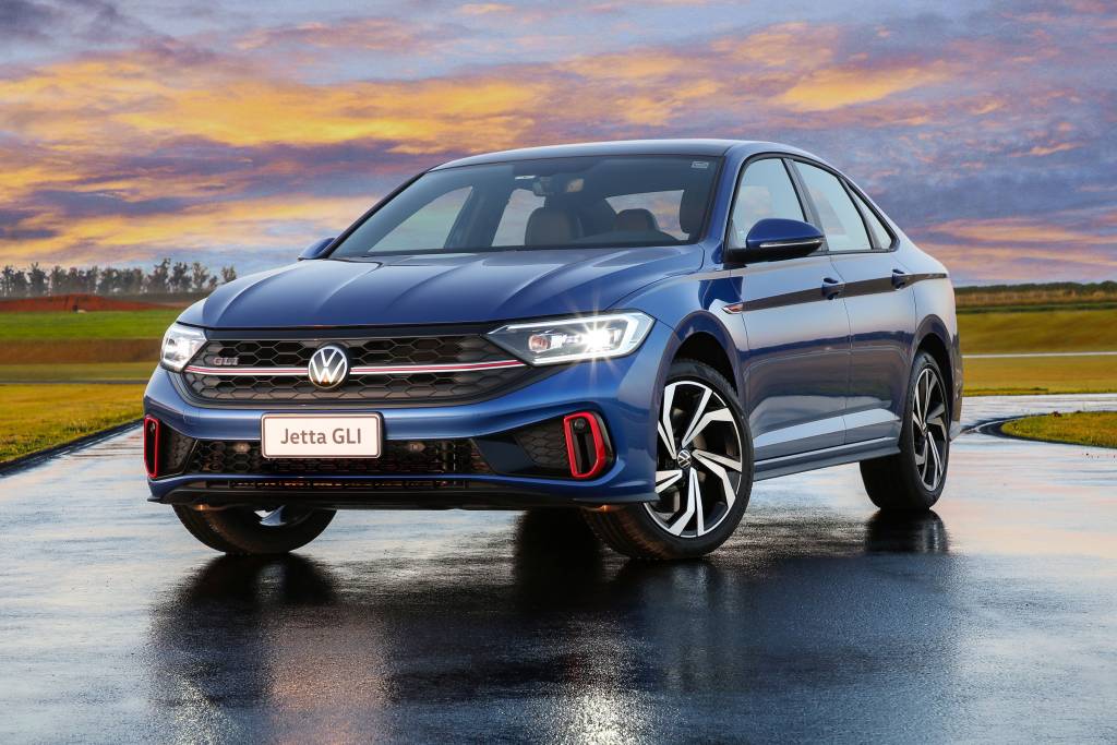 VW Jetta GLI 2023 ganha sistemas autônomos e parte de R$ 221.380