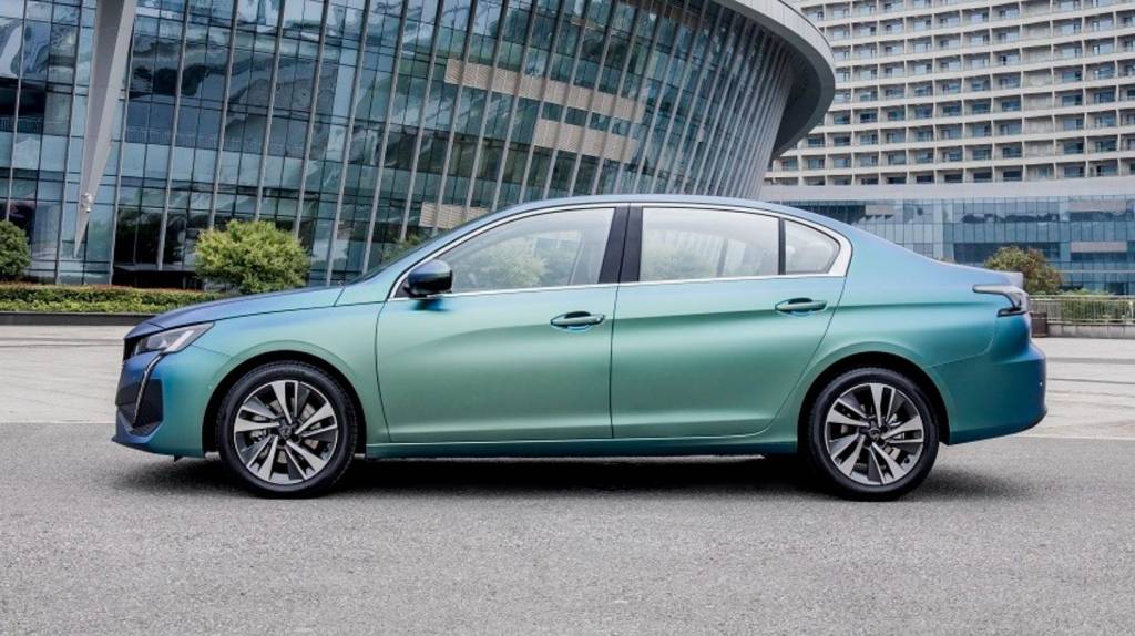 2022-Peugeot-408-Sedan-China-9 2022-Peugeot-408-Sedan