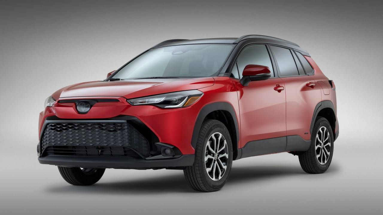 2023-Toyota-Corolla-Cross-Hybrid