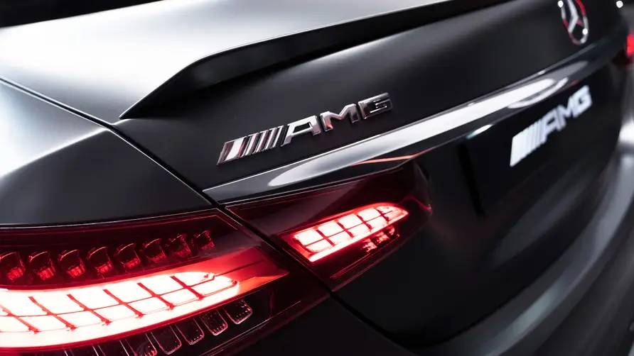 Mercedes-AMG E63 S Final Edition detalhe traseira