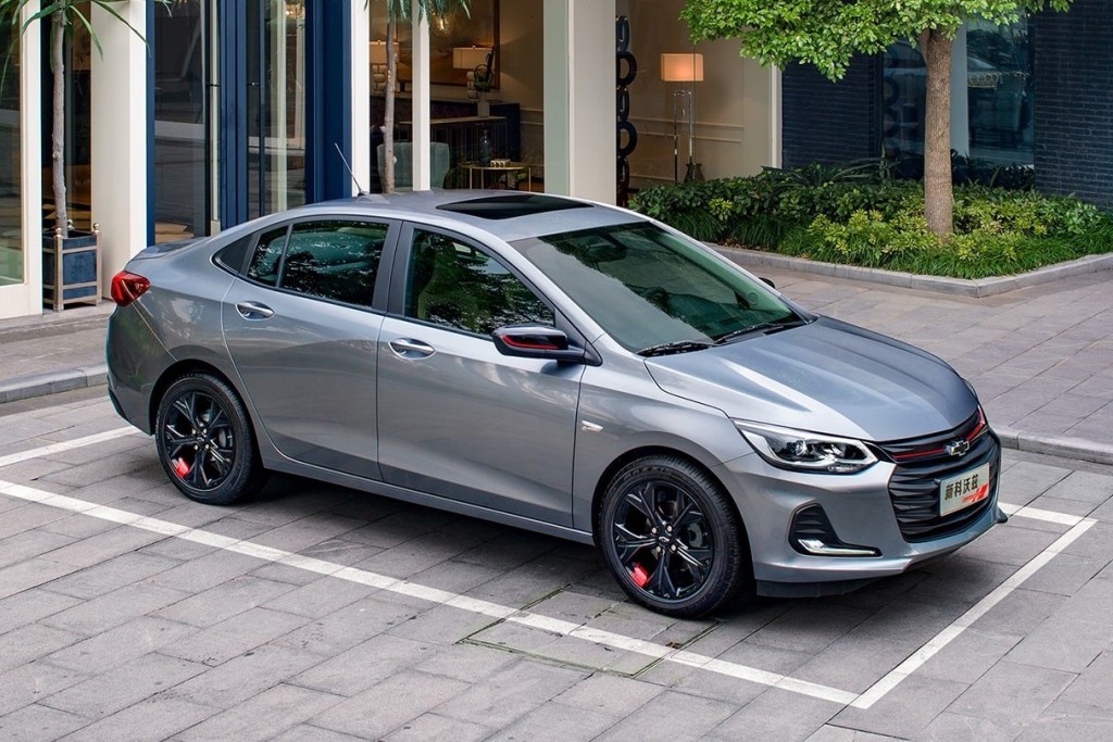 Chevrolet Onix sai de linha na China por rejeição a motores três cilindros