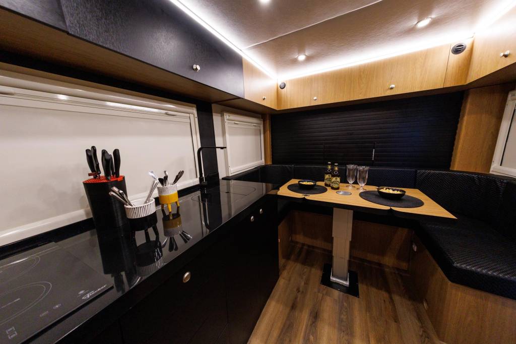 IRON26 Motorhome Iron VW Worker