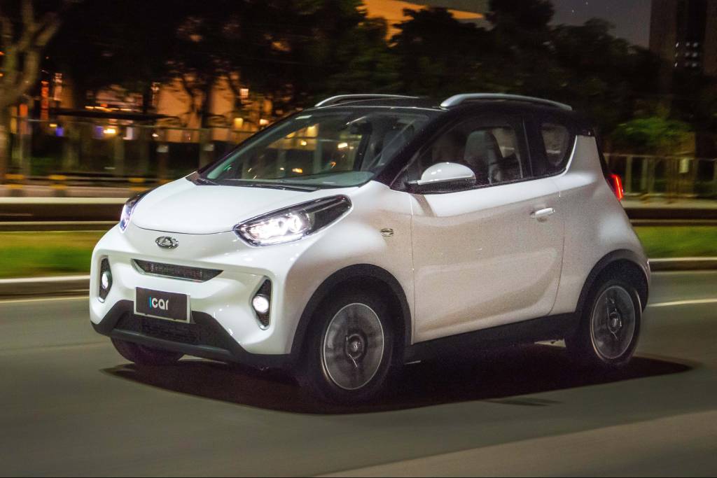 Caoa Chery iCar fica até R$ 20.000 mais barato e é vendido por R$ 129.990