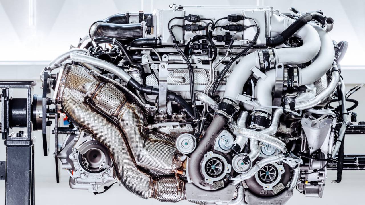 Motor Bugatti W16 8.0