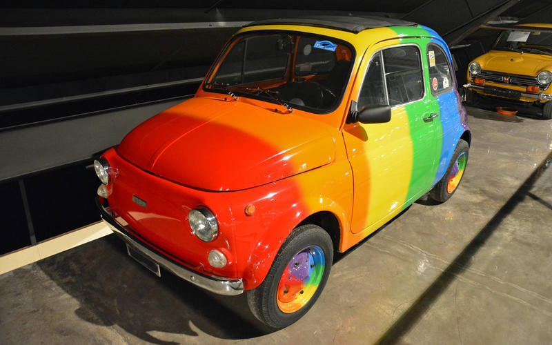 14-rs-museum-fiat-500_2_1_0_1_0_0_0 Fiat 500 arco-iíris