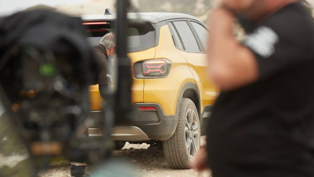 Baby Jeep-3 Primeiro Jeep elétrico é flagrado na Europa
