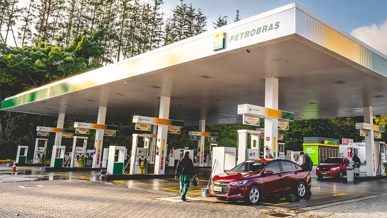 Posto combustível gasolina álcool diesel petrobras (7)