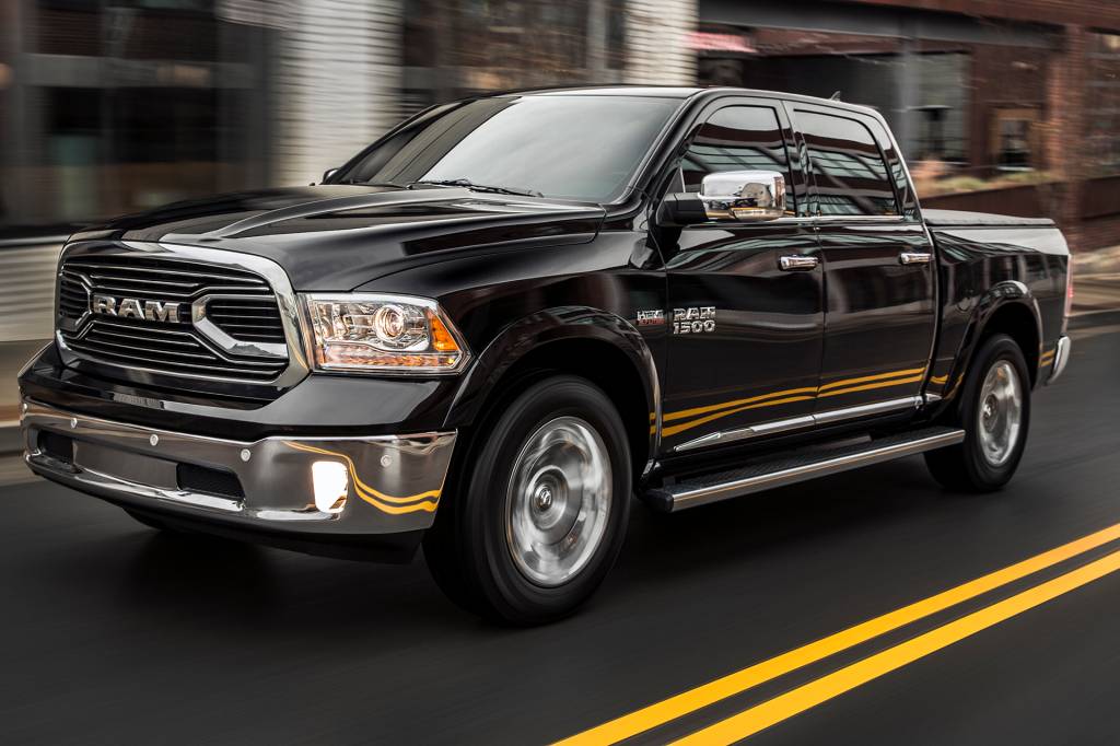 2015 Ram 1500 Laramie Limited Crew Cab 4×4 2015 Ram 1500 Laramie Limited Crew Cab 4×4