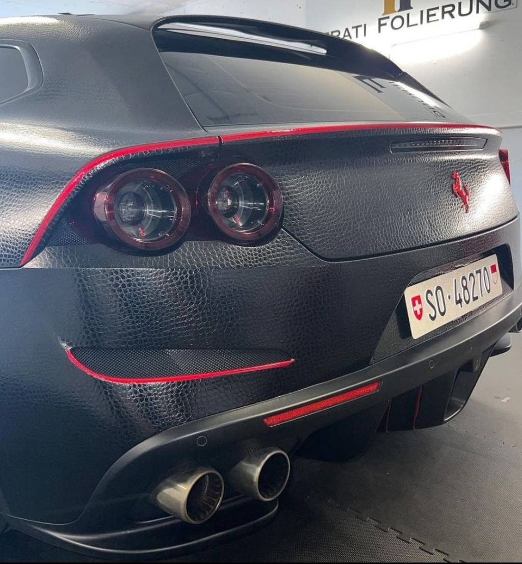 ferrari-couro-2 Ferrari