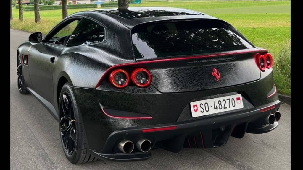 ferrari-couro-6 Ferrari