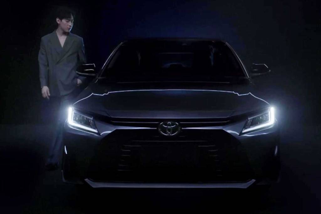Novo Toyota Yaris ficará maior e ganhará ‘cara de Lexus’
