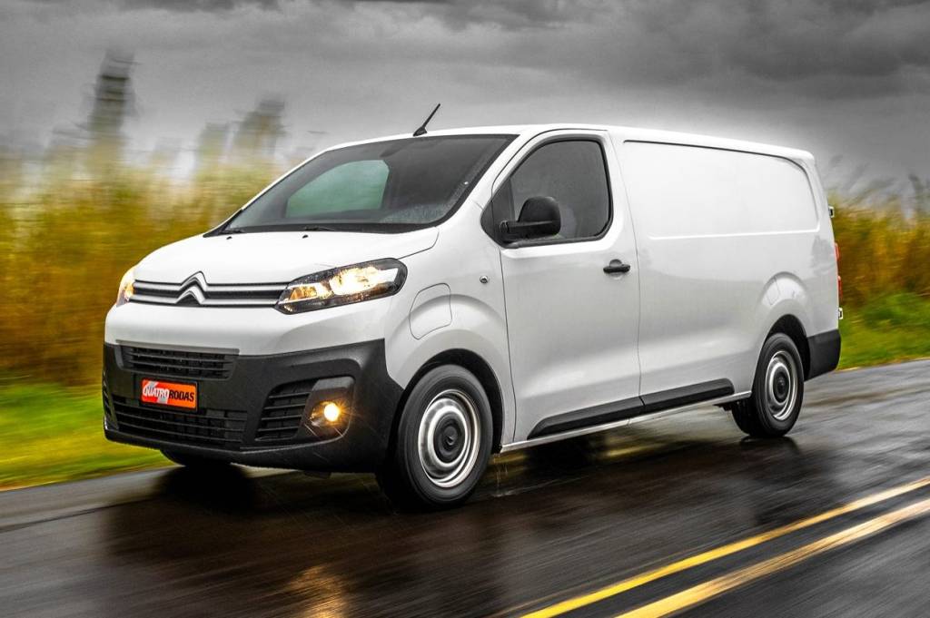 Citroën Ë-Jumpy é furgão elétrico que leva 1 tonelada e tem motor de e208