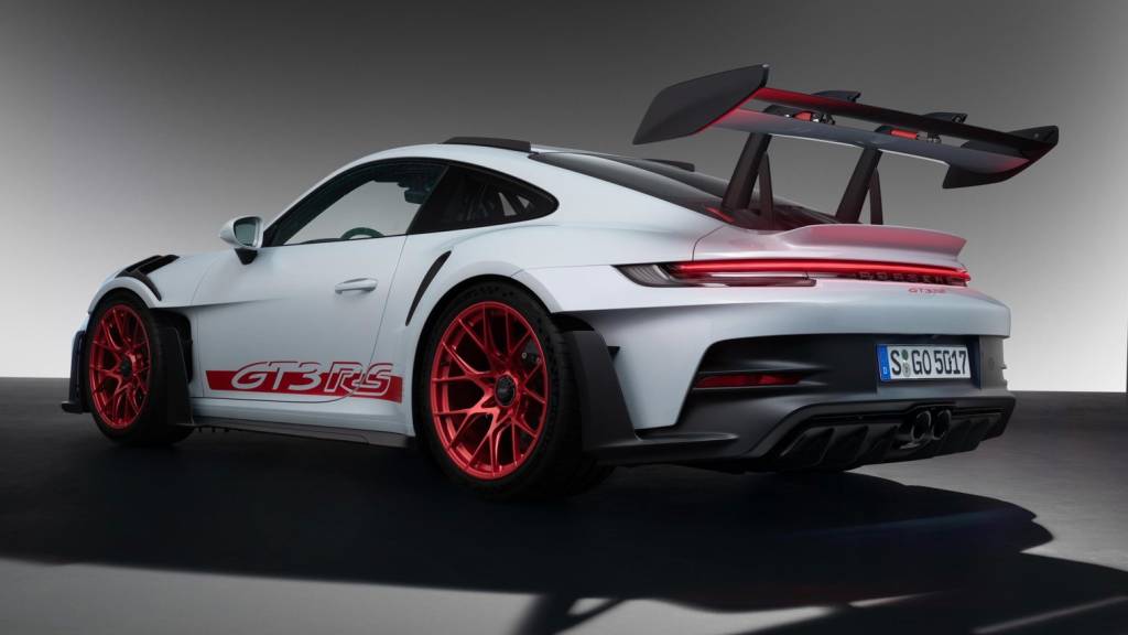 2023-Porsche-911-GT3-RS-00012 2023-Porsche-911-GT3-RS