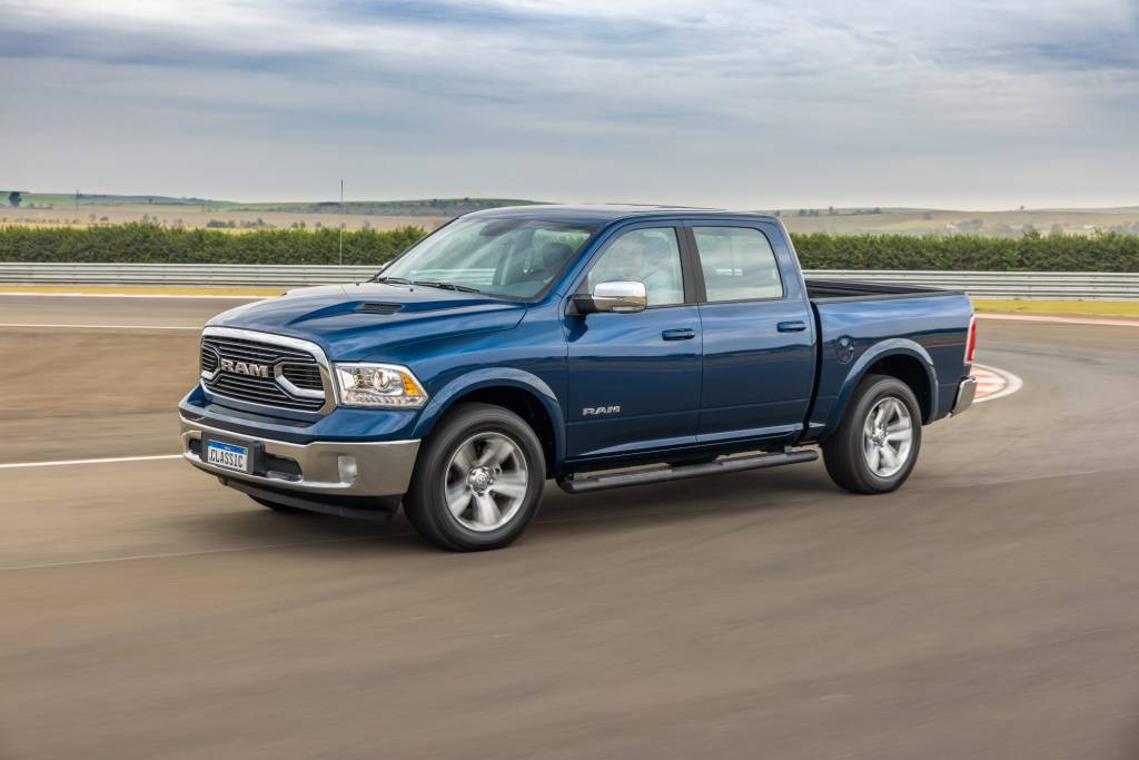 RAM Classic-3541 RAM Classic Laramie