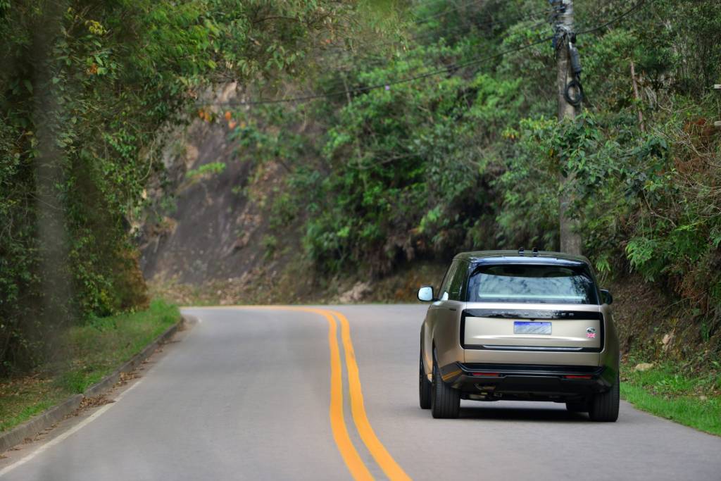 27. Novo Range Rover_ffreixosa Range Rover First Edition