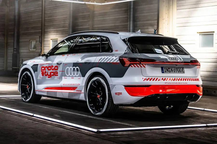 Audi E-tron