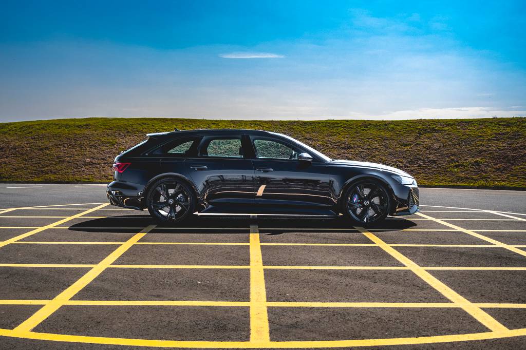Audi RS6 Avant 2022 (8) Audi RS6 Avant 2022