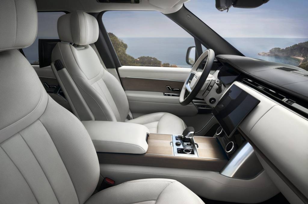 Range Rover 22MY_Interior_Motorista e Passageiro(2) Range Rover First Edition