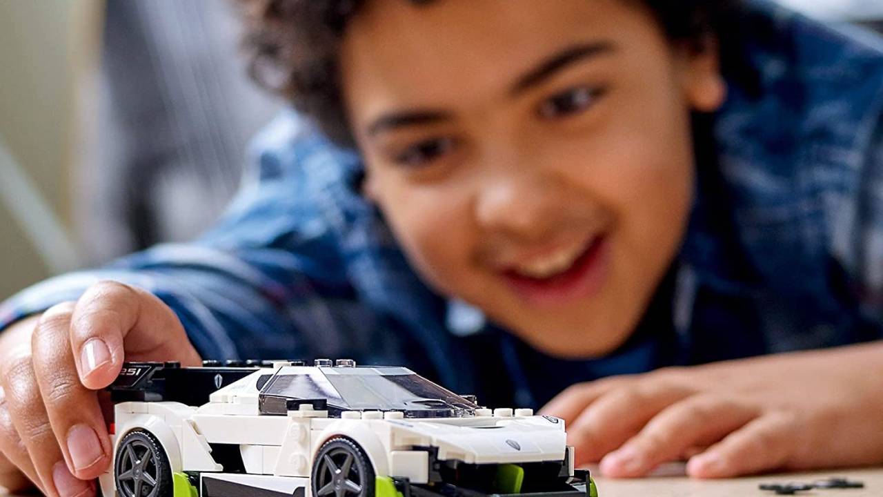 Koenigsegg Jesko brinquedo