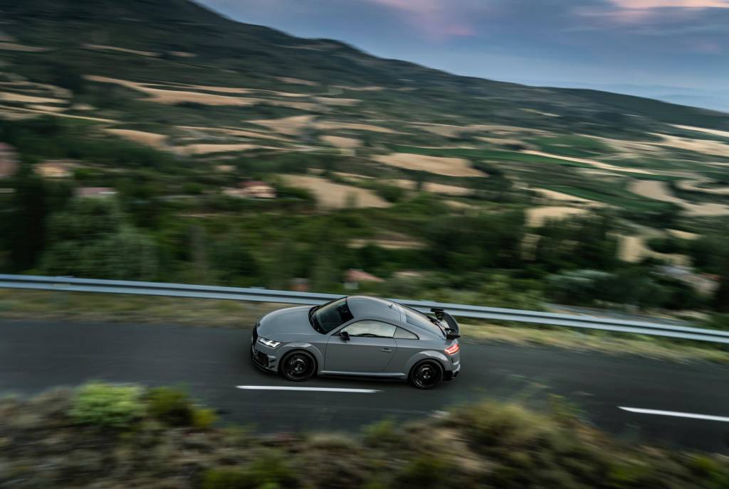 Audi-TT-RS-Iconic-Edition-99 Audi TT RS Iconic lateral