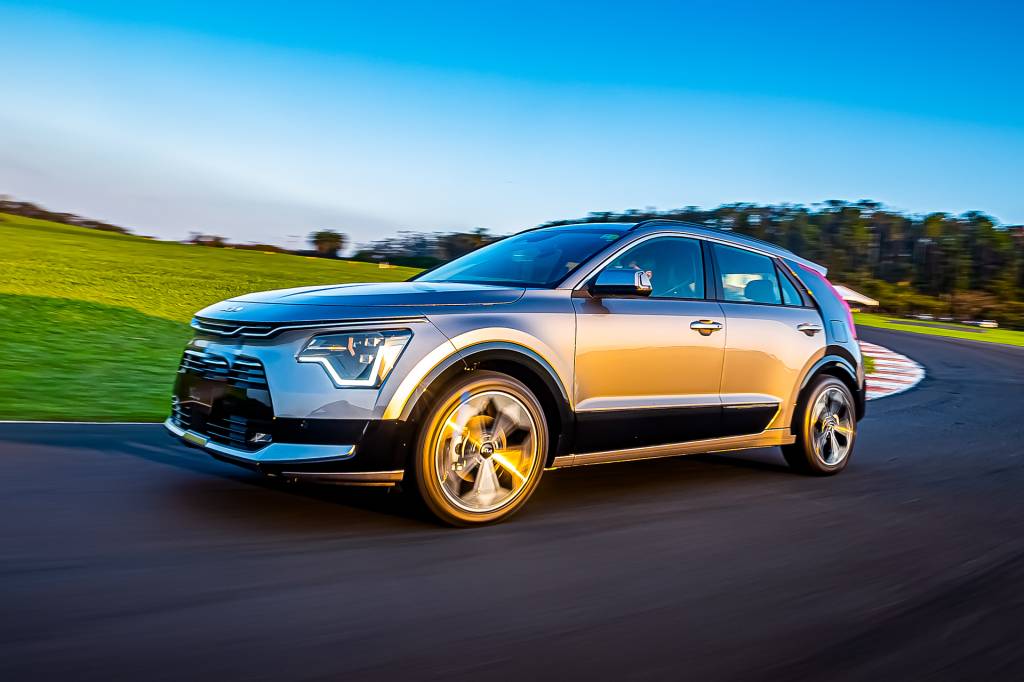 Kia Niro-7 Kia Niro-7