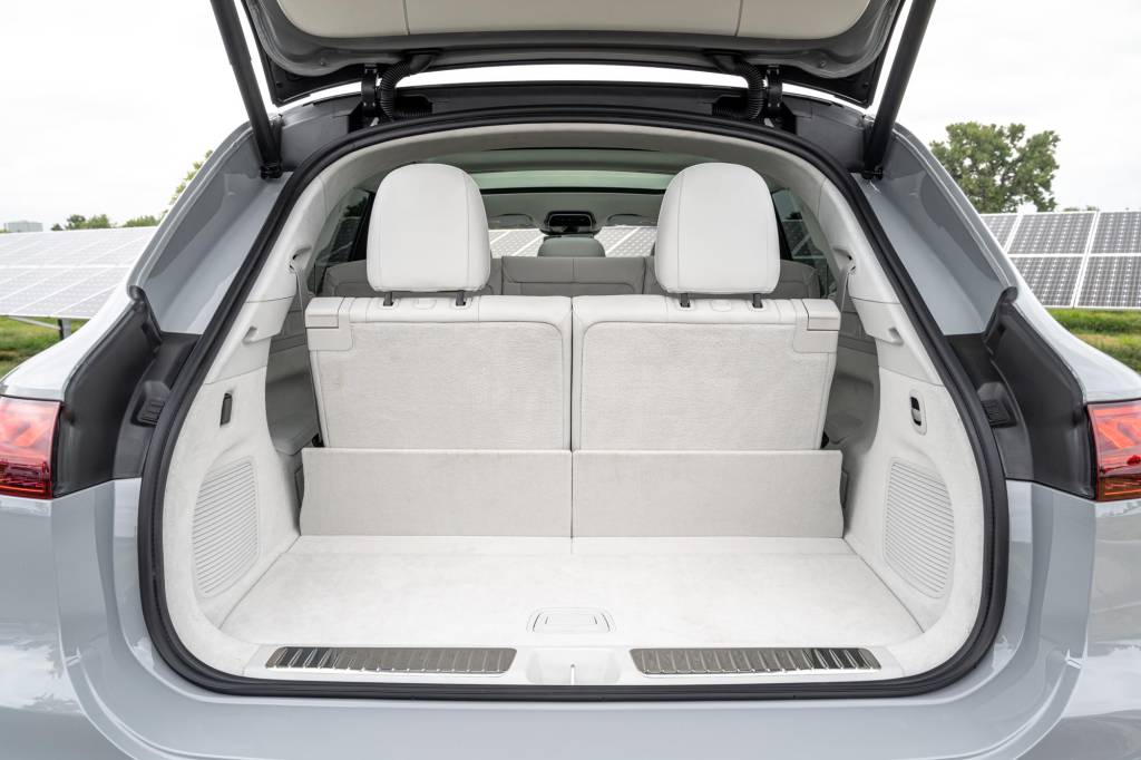 Mercedes EQS 580 SUV (10) Mercedes EQS 580 SUV