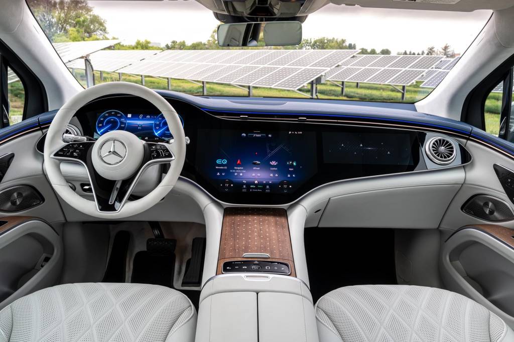 Mercedes EQS 580 SUV (8) Mercedes EQS 580 SUV