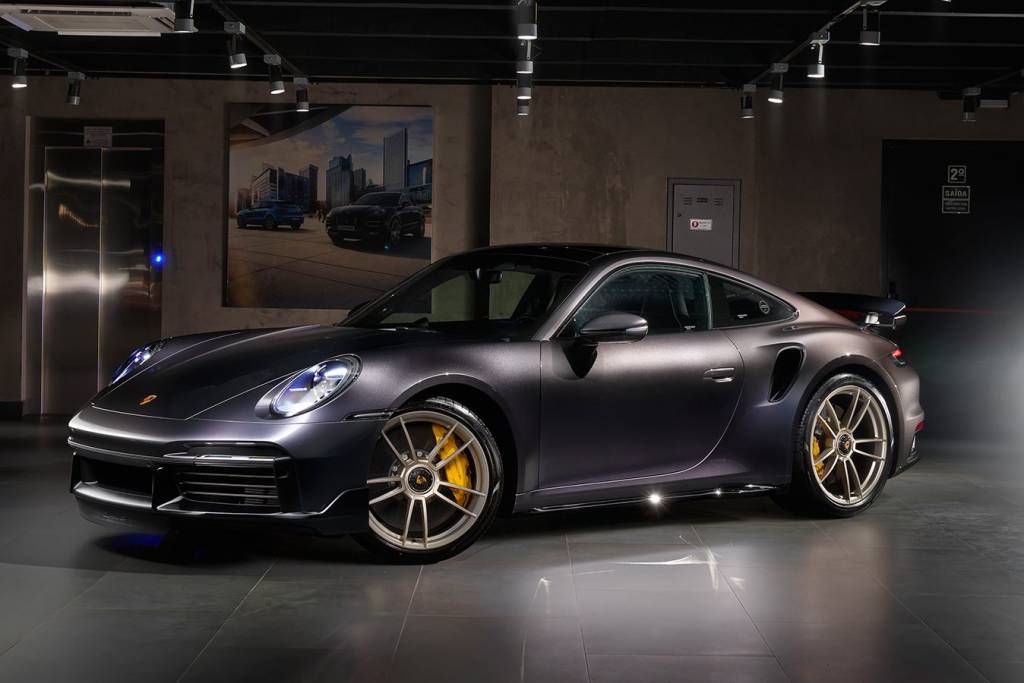 Porsche 911 Sonderwunsch tem pintura ‘camaleão’ mais cara que Compass 4xe