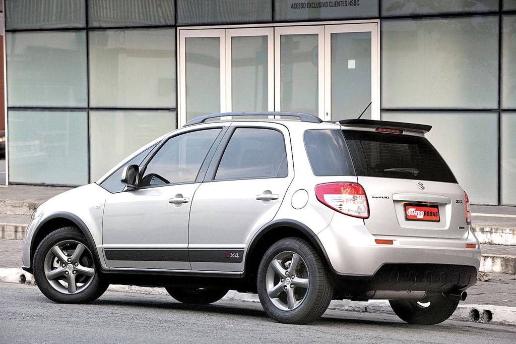SX4, modelo 2009 da Suzuki, testado pela revista Quatro Rodas..jpg1 SX4, modelo 2009 da Suzuki, testado pela revista Quatro Rodas..jpg1