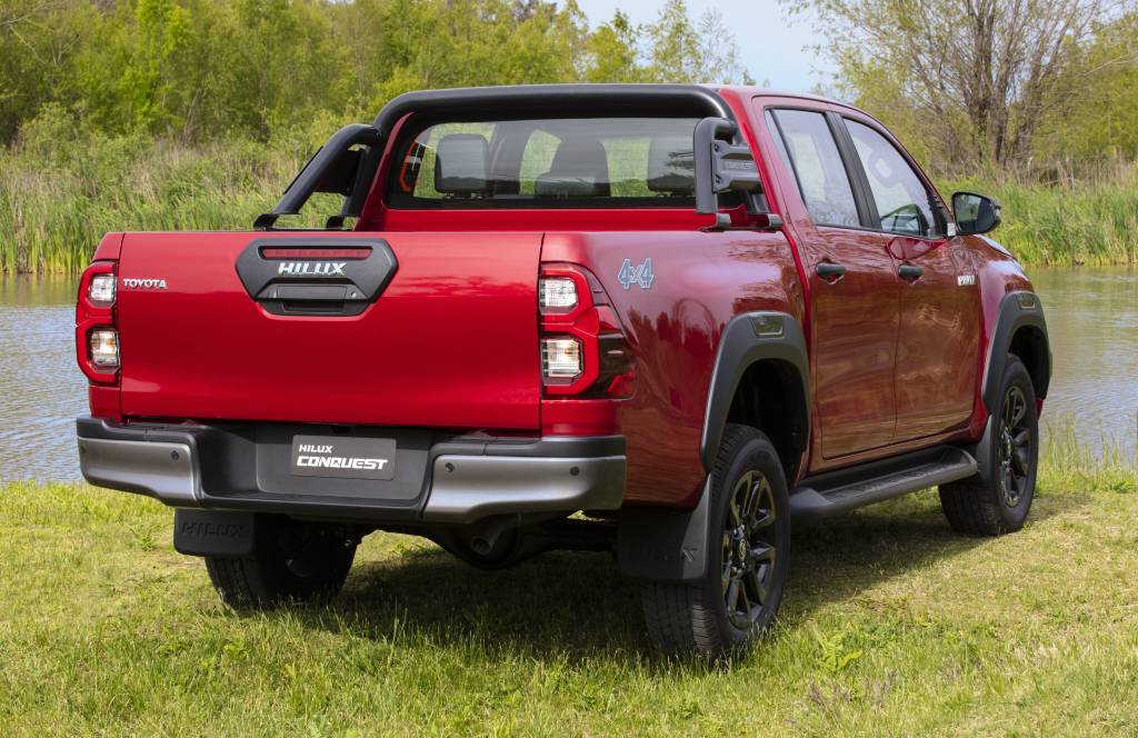 13102022-Toyota-0237-1 Hilux Conquest 2023