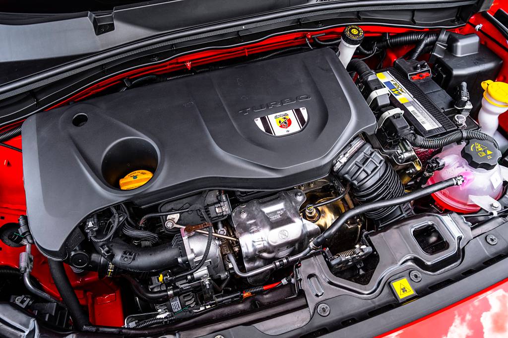 Stellantis resgata motor turbo a etanol para carros híbridos nacionais