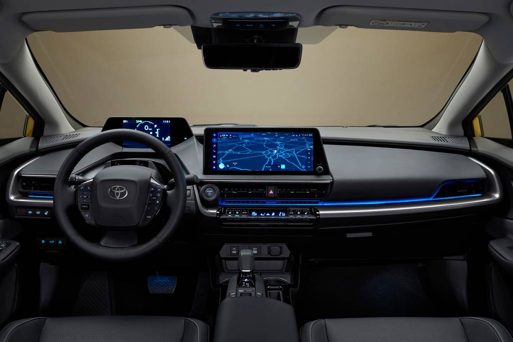 Toyota Prius Plug-In Hybrid PHEV (5) Toyota Prius Plug-In Hybrid PHEV
