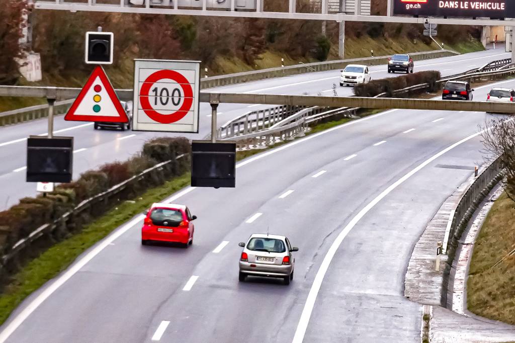Áustria confiscará carro de quem for pego em excesso de velocidade