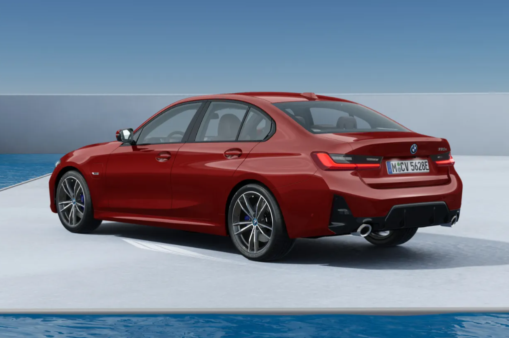 bmw330e2 BMW 330e